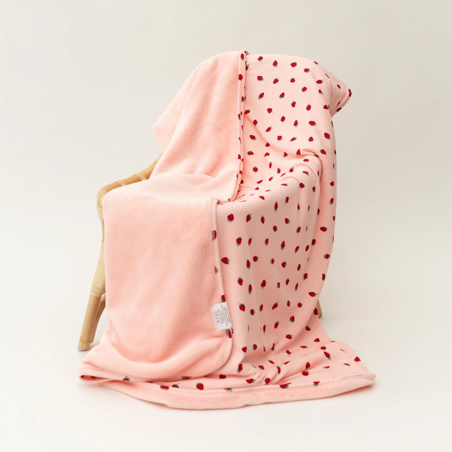 Strawberry Small Ribbed Bamboo/Plush TODDLER Blanket (36 x 50)