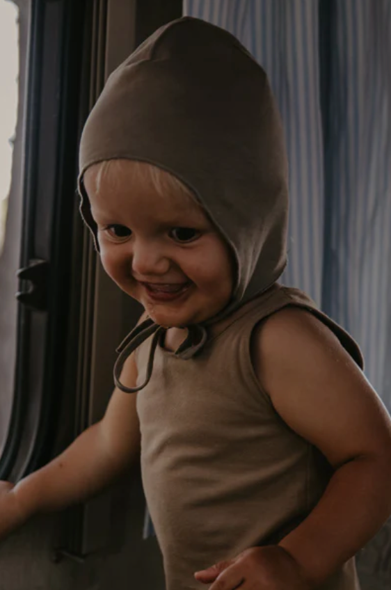 The Essential Organic Cotton Bonnet - Mushroom