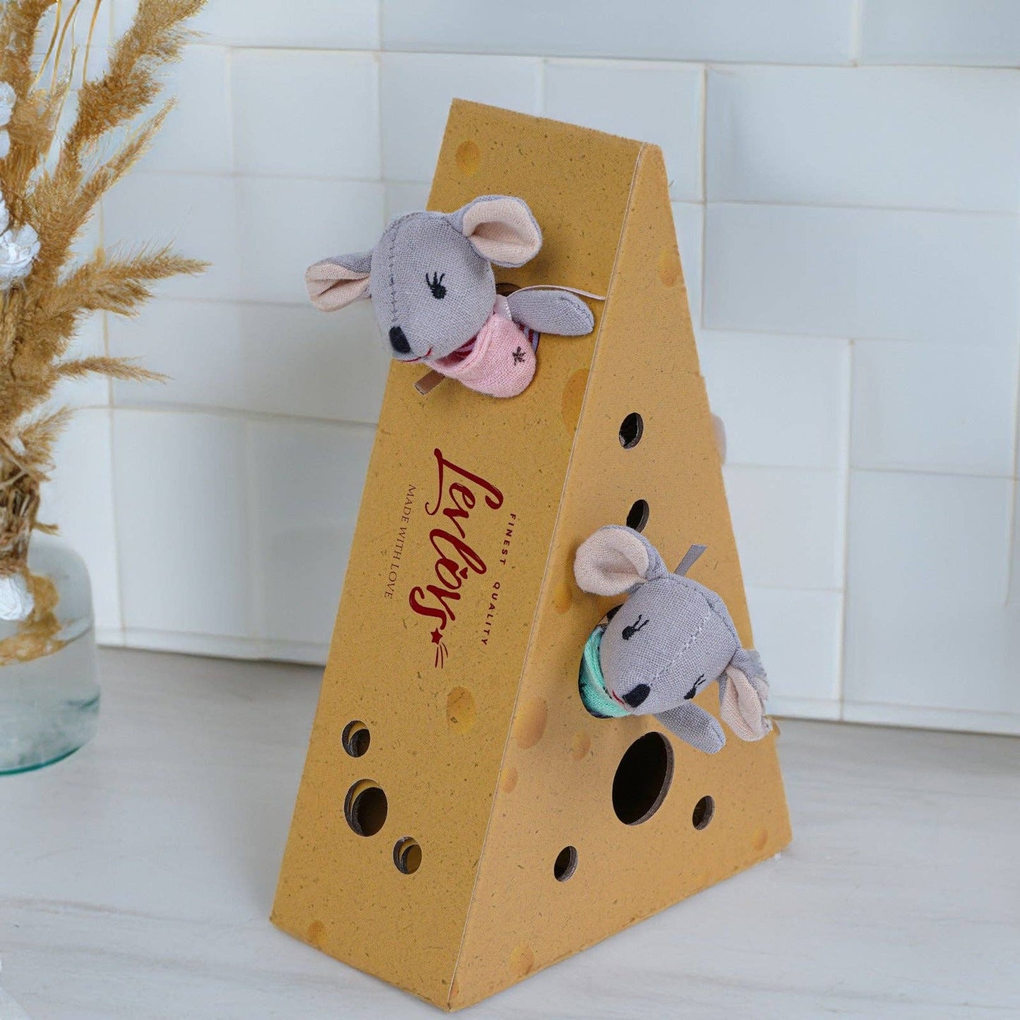 Baby Mice in Cheese Box Bedding + Accessories