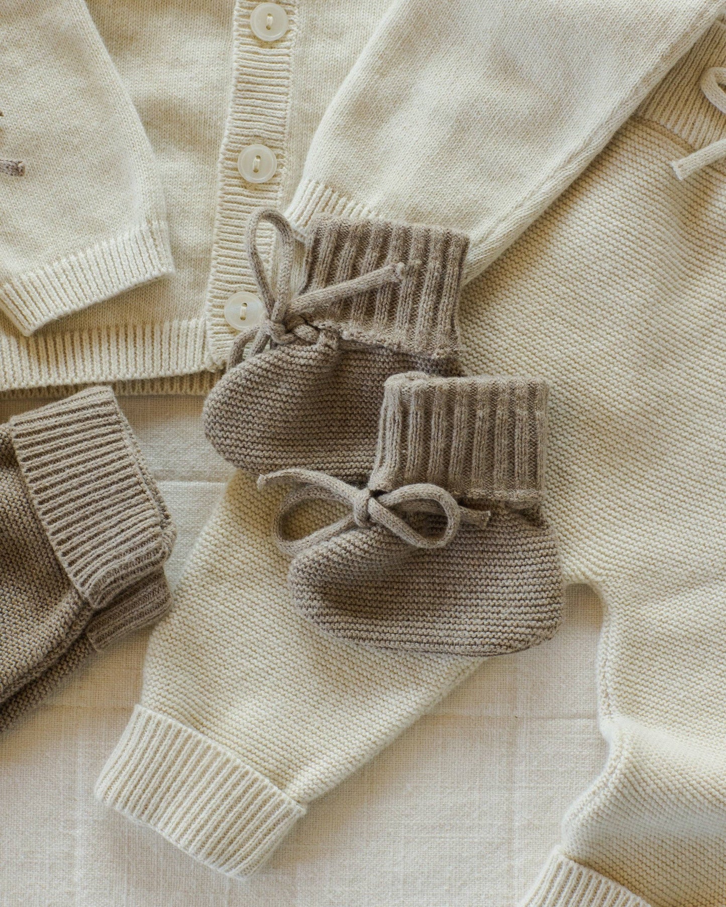 Knit Booties || Heathered Mocha