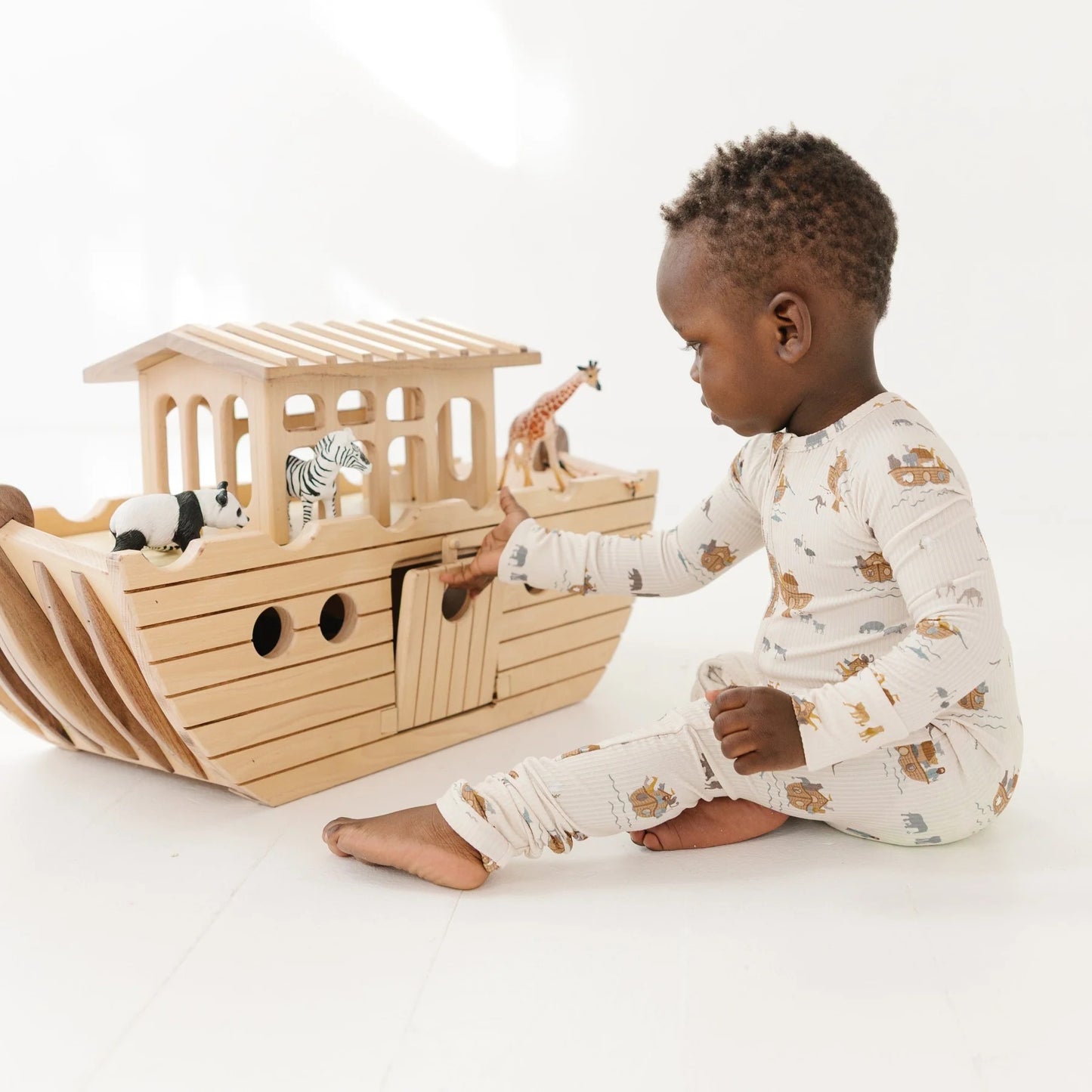 Noah's Ark Small Ribbed Bamboo Zip Romper