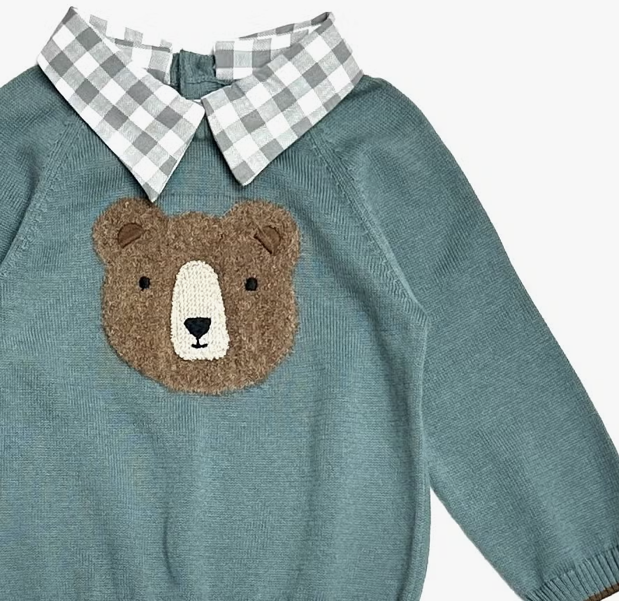 Bear Checkered Collar (Organic) Pullover Sweater
