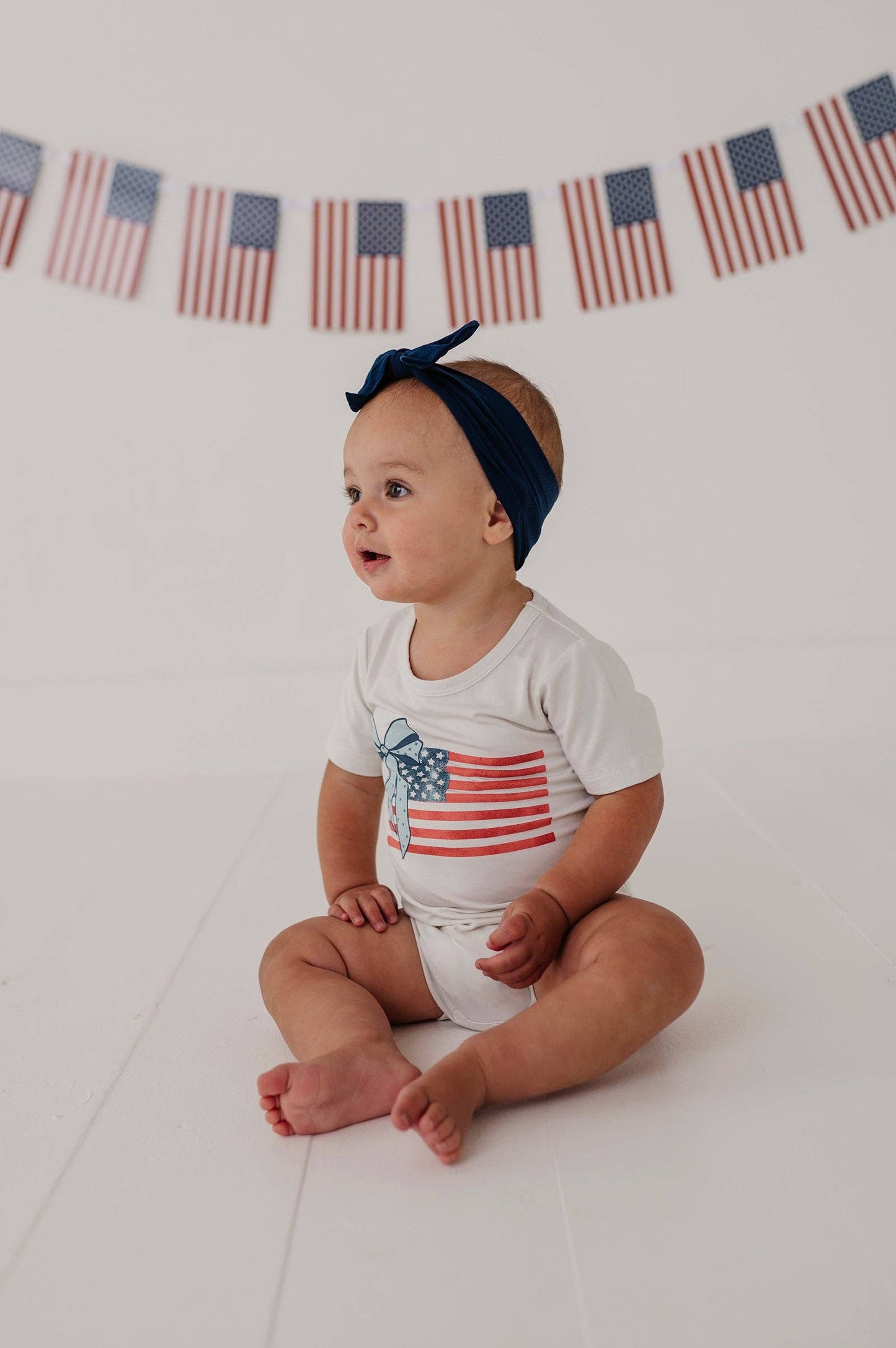 Short Sleeve Bodysuit: American Flag - Girls