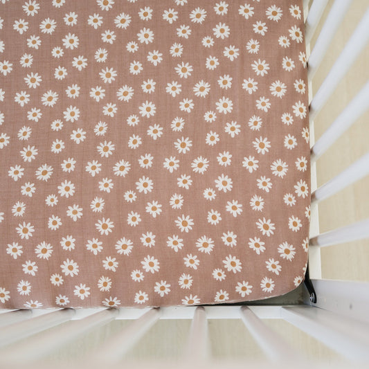 Daisy Dream Muslin Crib Sheet